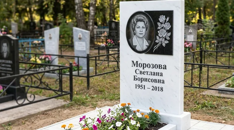 Памятник с гравировкой роз — выполненная работа «Морозова» в Салехарде
