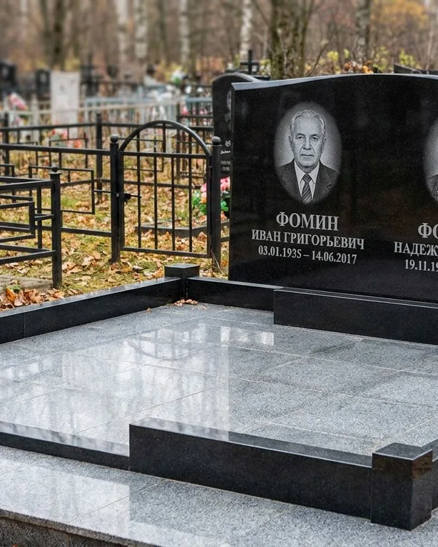 Премиум-комплекс под ключ с вазами и скамьёй в Салехарде