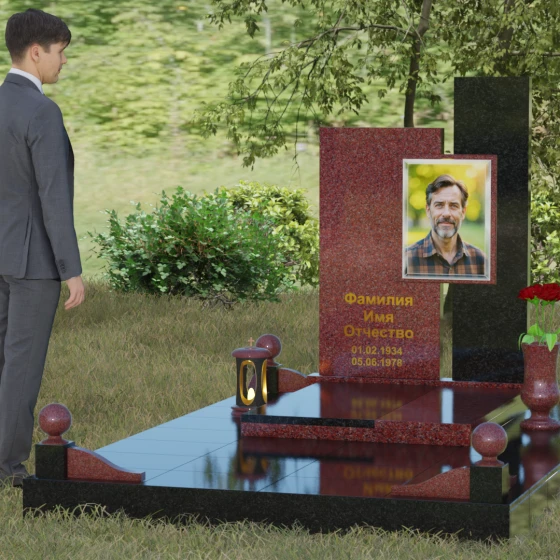 Комбинированный вертикальный памятник в Нижневартовске, гранит Лезниковский, вид 4
