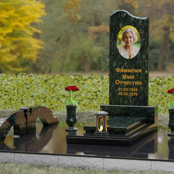 Гранитный вертикальный светский памятник в Барнауле, гранит Балтик грин, вид 4