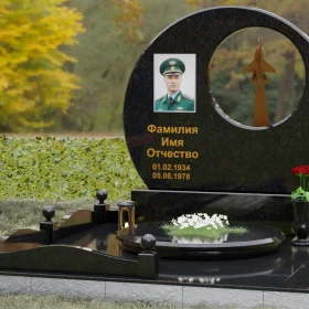 Горизонтальный Гранитный памятник на одного с металлом - П185