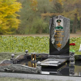 Вертикальный Комбинированный памятник на одного - П194