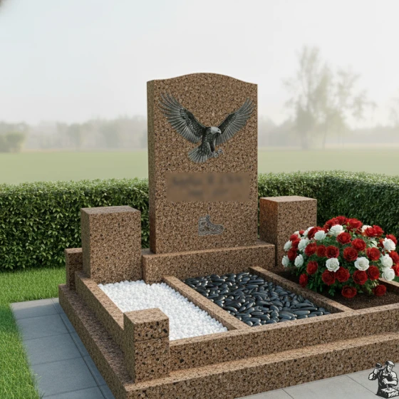 Гранитный памятник с барельефом орла, гранит Дымовский, в Якутске